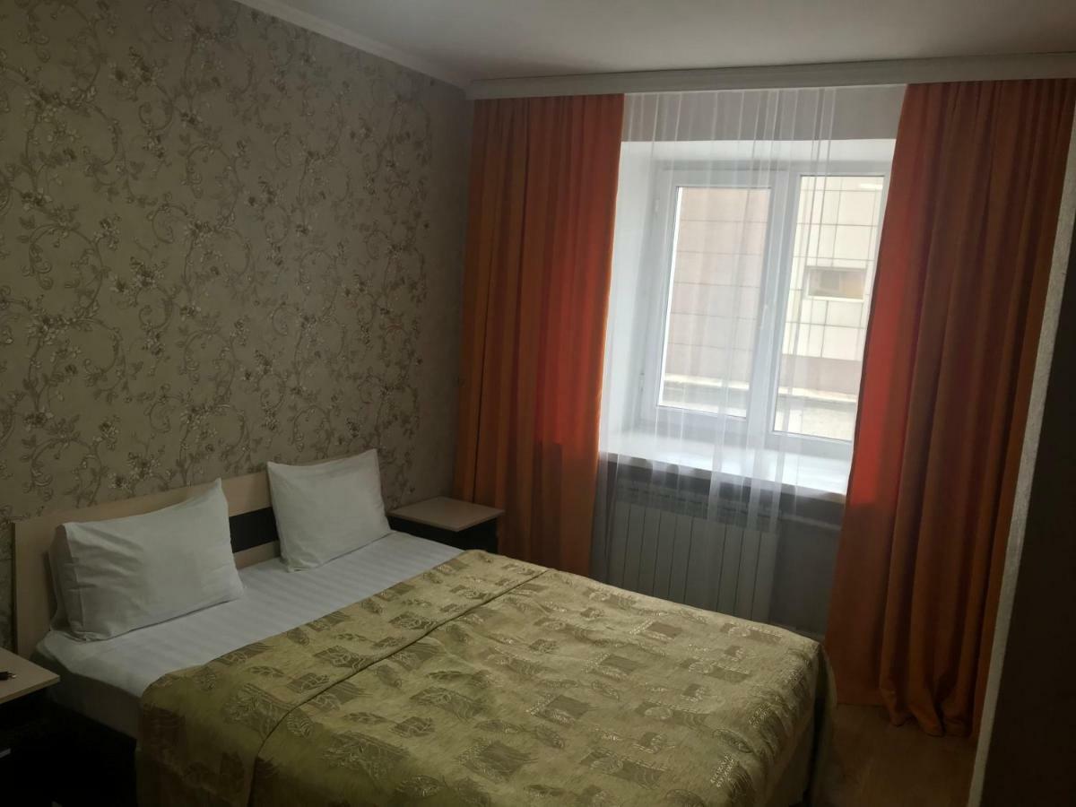 City Hotel Ustʼ-Kamenogorsk Exterior foto